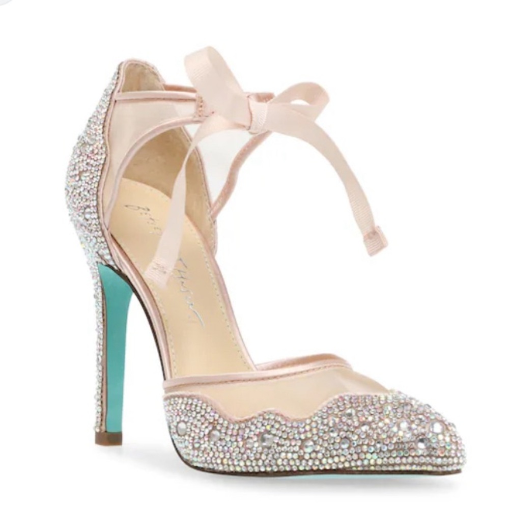 Betsy Johnson Iris Champagne Nude embellished party pumps 8.5